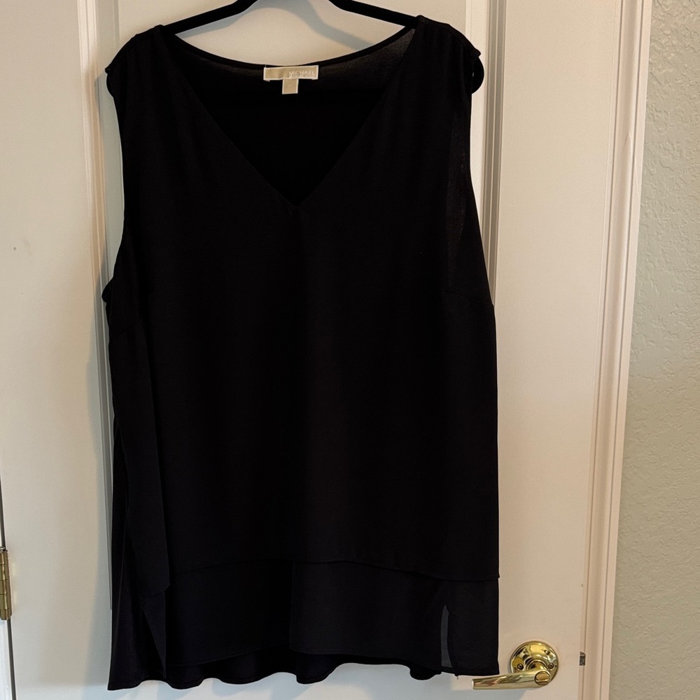 Michael Kors Black V-Neck Sleeveless Blouse